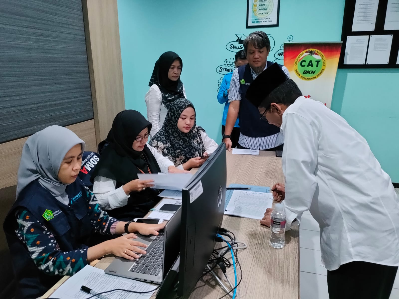 Sesi 1, Puluhan ASN Dilingkungan Kanwil Kemenag Provinsi Kepri Ikuti Pemetaan Kompetensi dan Potensi ASN