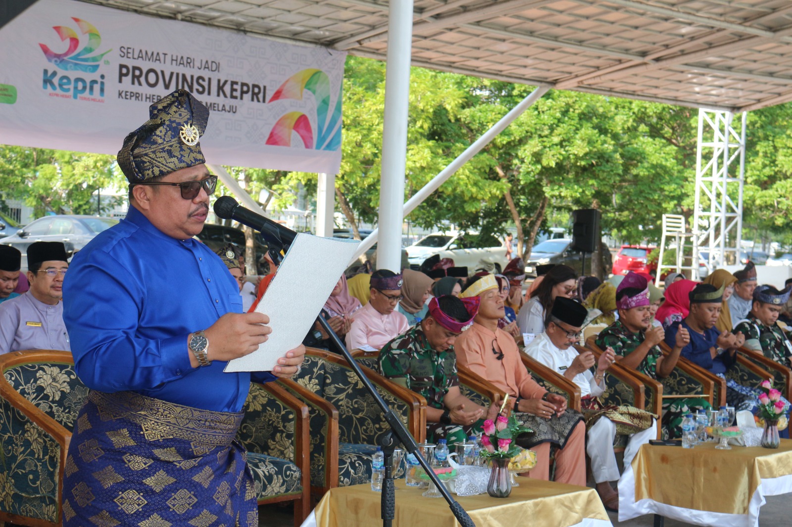 Zulkarnain Pimpin D'oa Pada Upacara Hari Jadi Ke-22 Provinsi Kepri