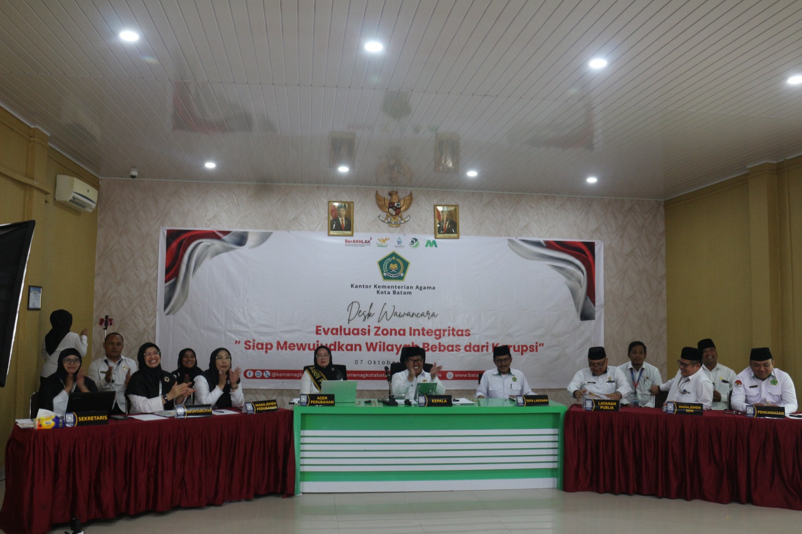 Sukses! Desk Wawancara Evaluasi Pembangunan Zona Integritas Menuju Wilayah Bebas dari Korupsi Kantor Kemenag Kota Batam oleh TPN KemenPAN-RB Selesai di Laksanakan