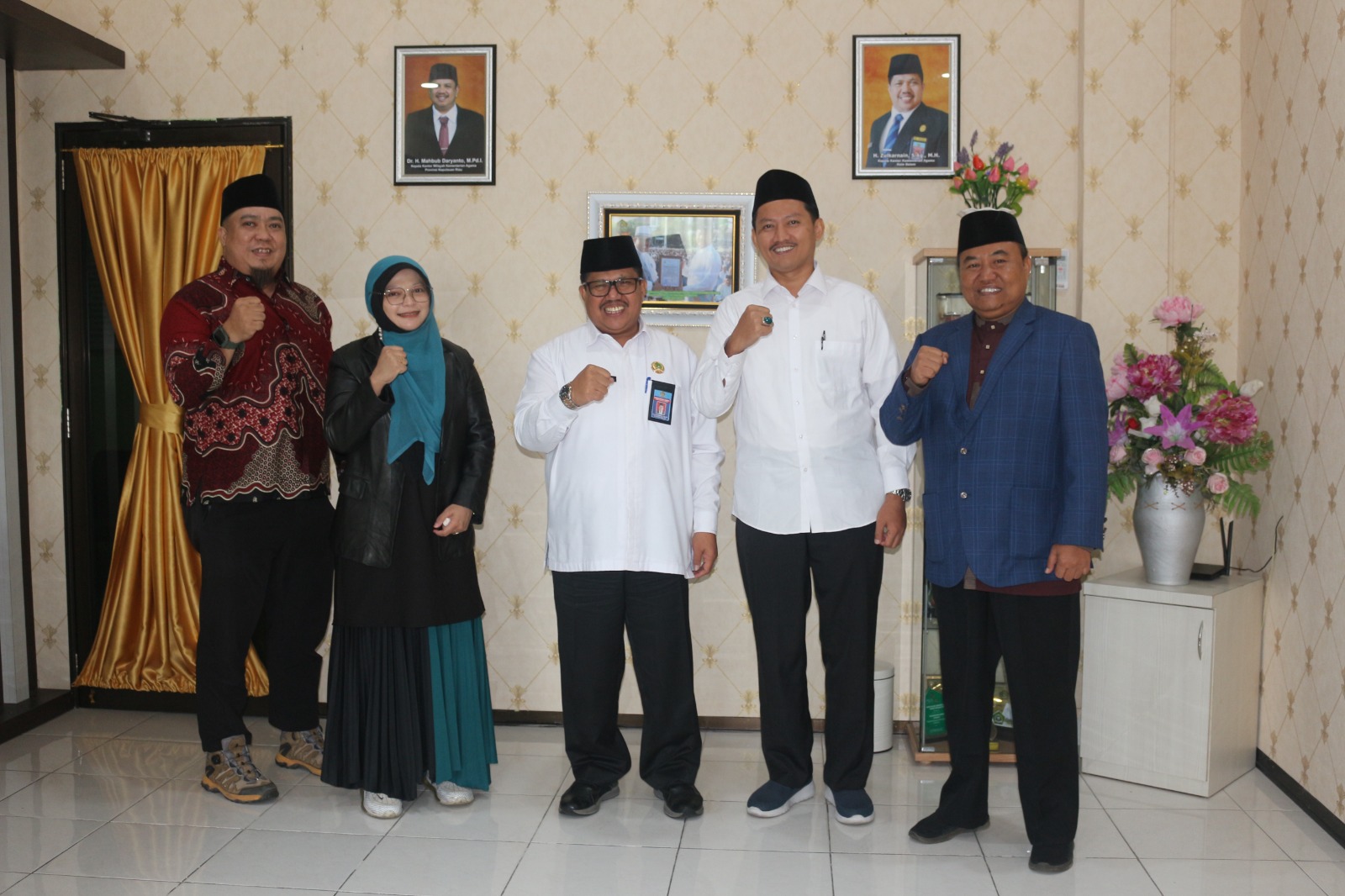 Kakankemenag Kota Batam Terima Kunjungan Silaturahmi Lajnah Pentashihan Mushaf Al Qur'an Kemenag RI
