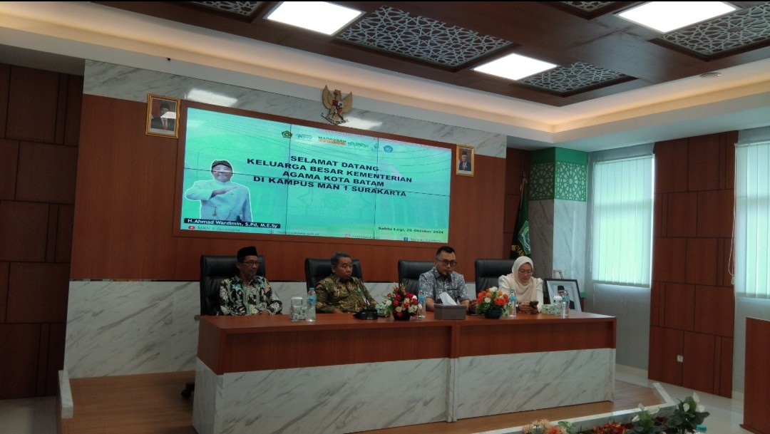 Prestasi yang Menjulang MAN 1 Surakarta Menjadi Pilihan Seksi Penmad Kemenag Batam Melakukan Studi Tiru
