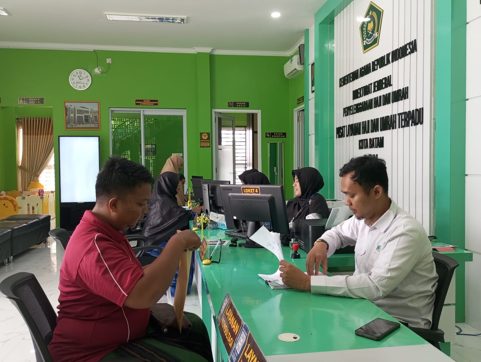 Layanan Kantor Kemenag Kota Batam di PTSP dan MPP Terus Layani Masyarakat