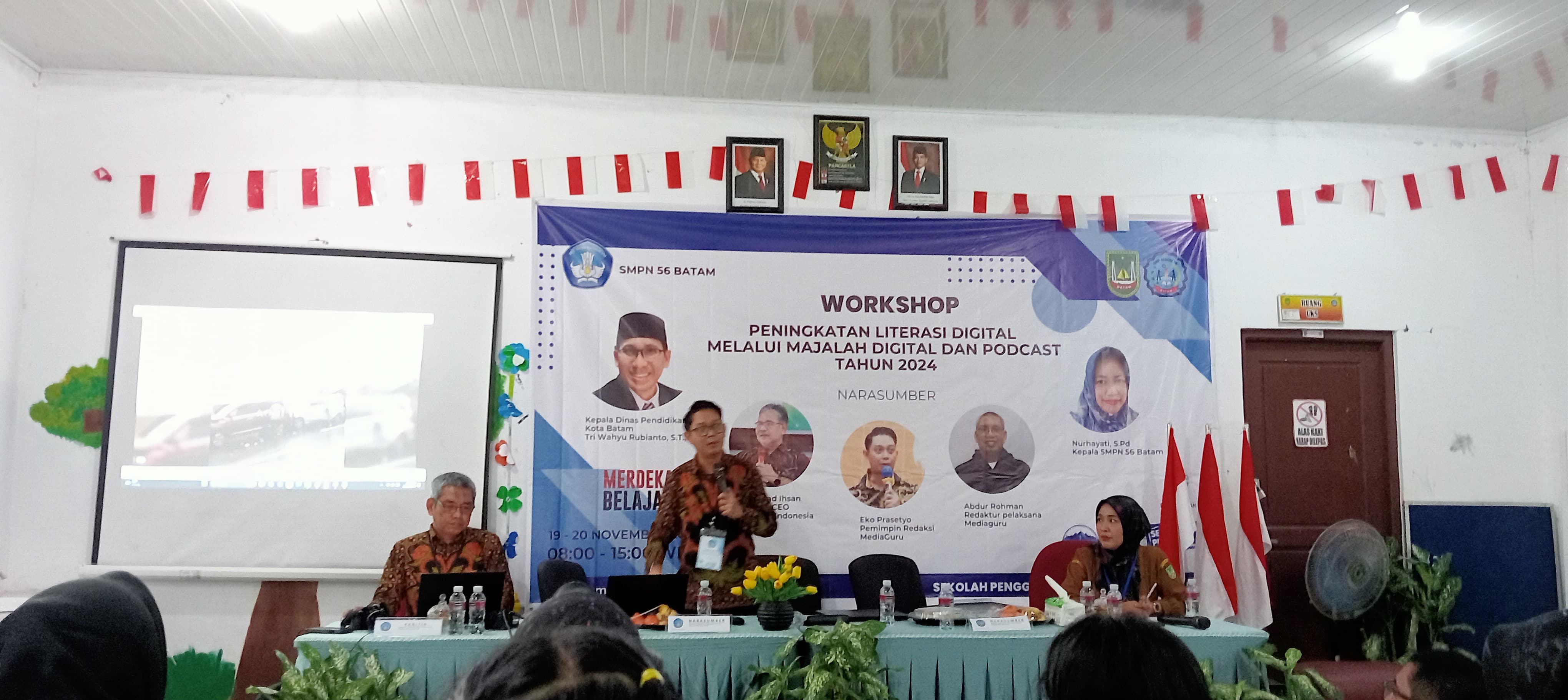 Perkuat Literasi MTs Negeri 2 Batam mengikuti Workshop Literasi Digital