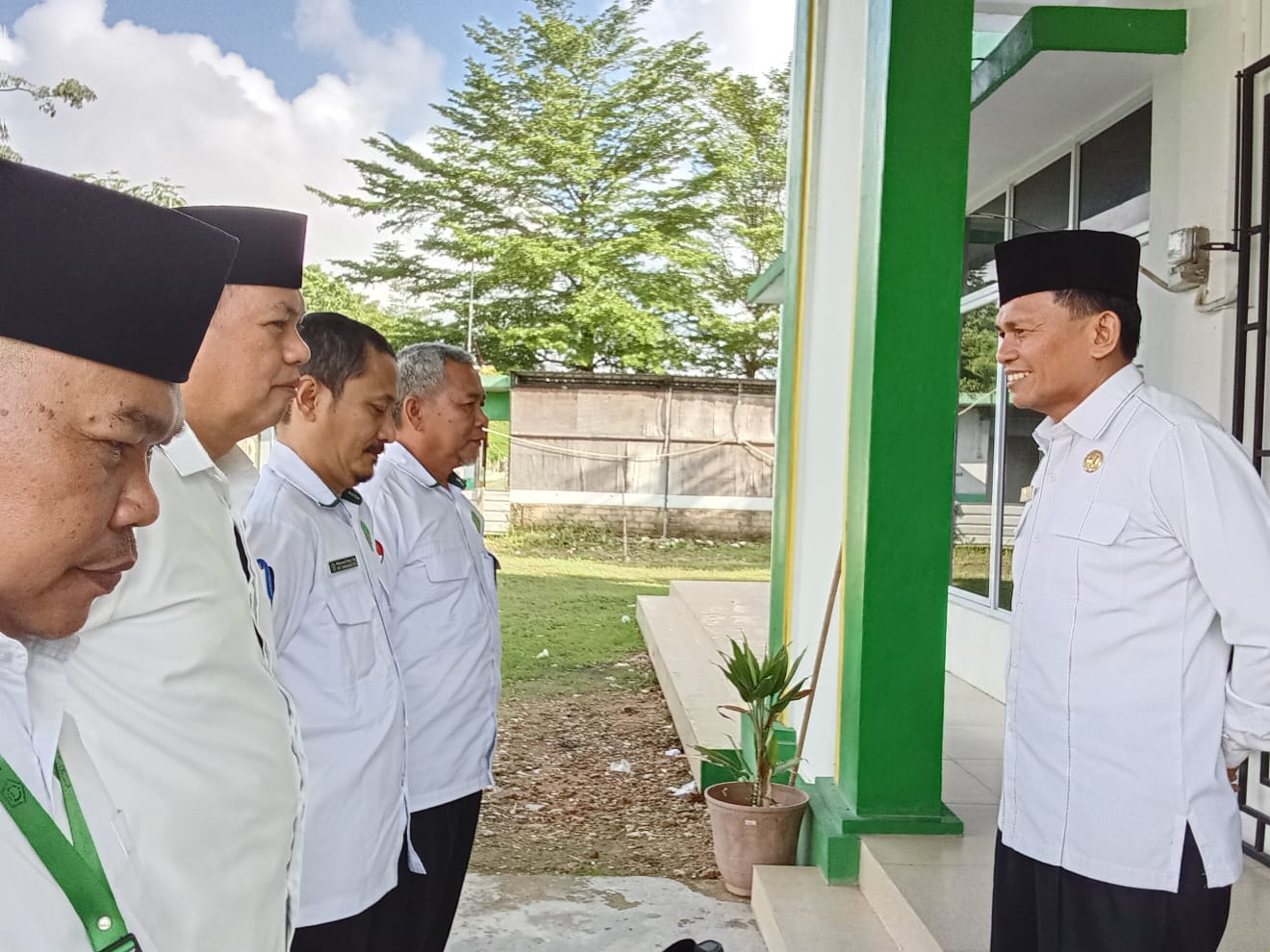 Apel Pagi di KUA Sagulung: Penyuluh Agama Ingatkan Pentingnya Hak Pilih dan Pelayanan Prima