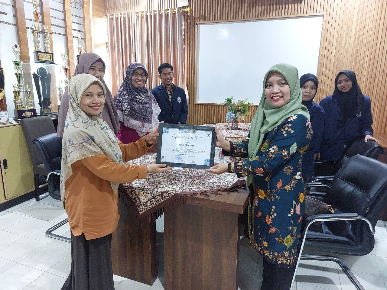 Tiga Bulan Dilalui, Mahasiswa UNRIKA Selesai Laksanakan PPL di MAN 1 Kota Batam