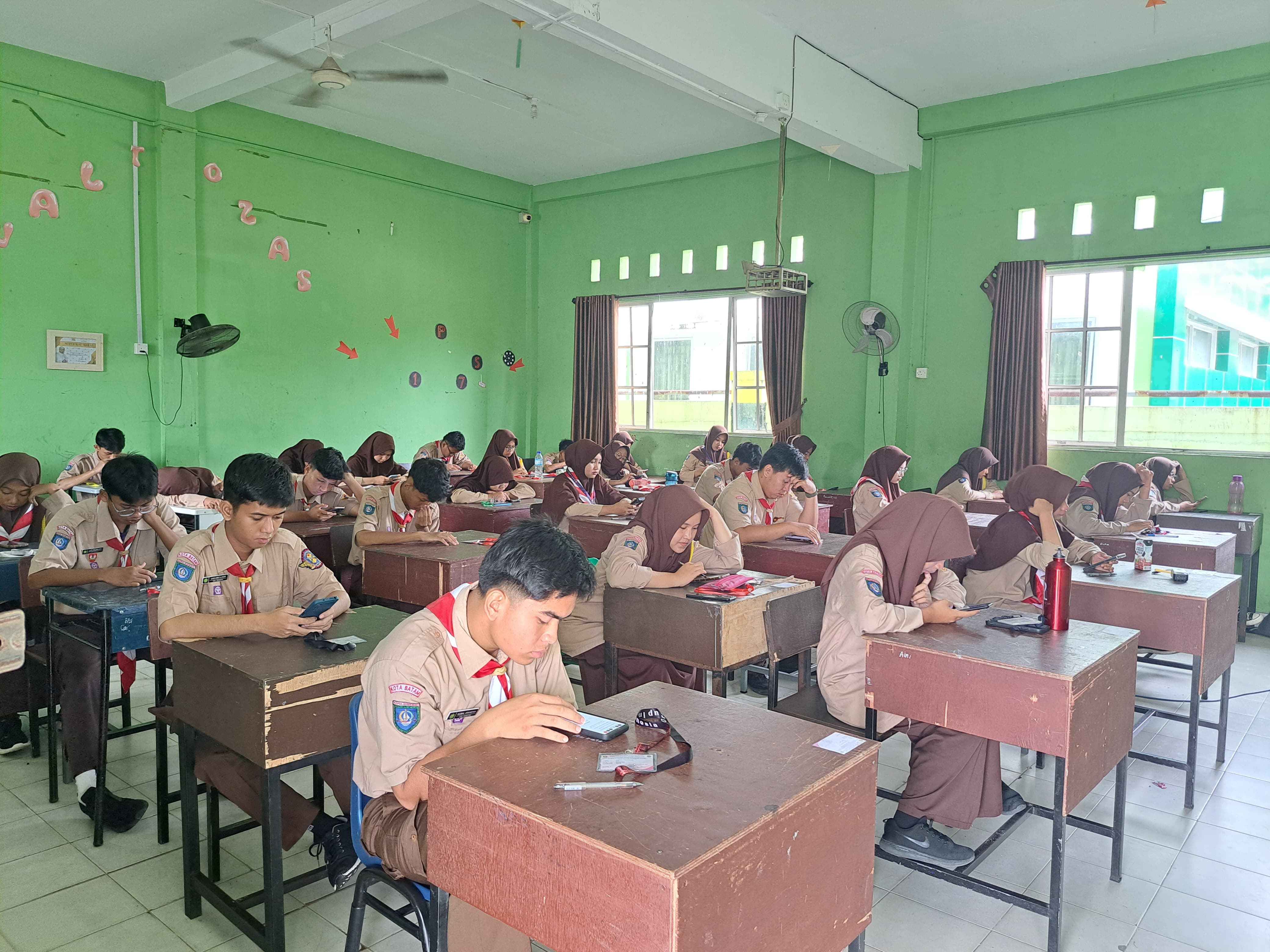 Ujian Sumatif Akhir Semester (SAS) Tahun Pelajaran 2024/2025 Di MAN 2 Batam