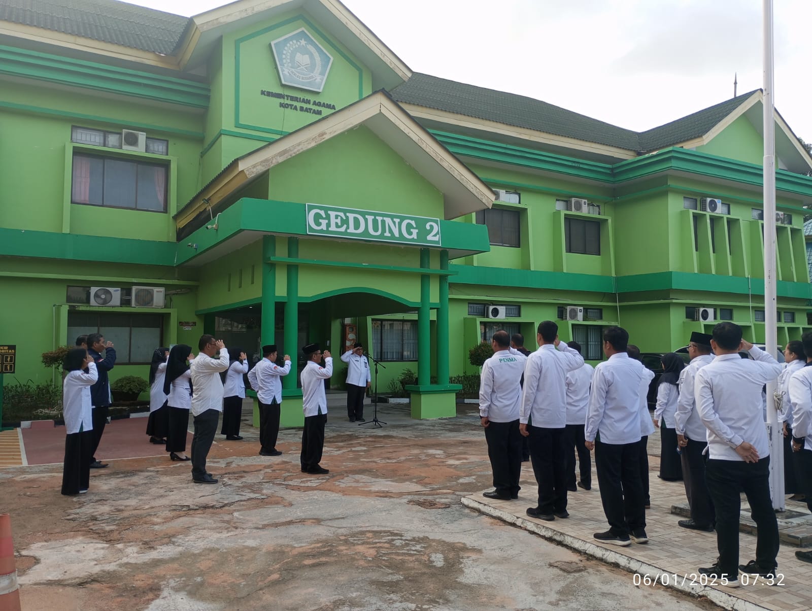 Apel Pagi Kantor Kemenag Kota Batam, Zulkarnain Sampaikan Ini