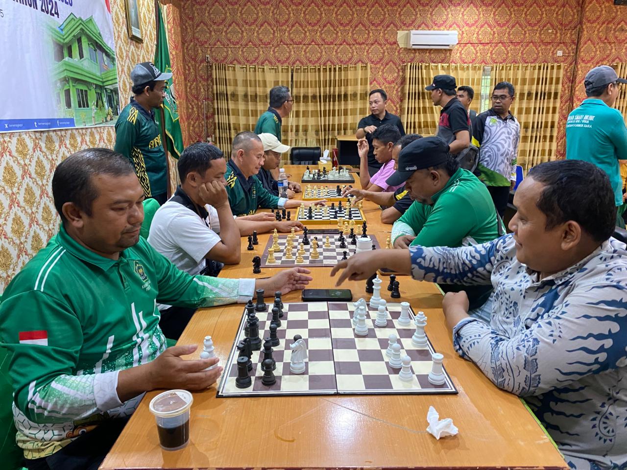 Tim Catur Kantor Kemenag Kota Batam Raih Juara 1 di PORHAB ke-79 Tanpa Kekalahan