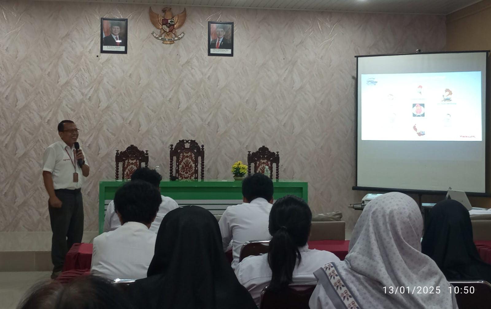 Gandeng PT Yakult Indoensia Persada Cabang Batam, Kantor Kemenag Kota Batam Gelar Sosialisasi Pola Hidup Sehat
