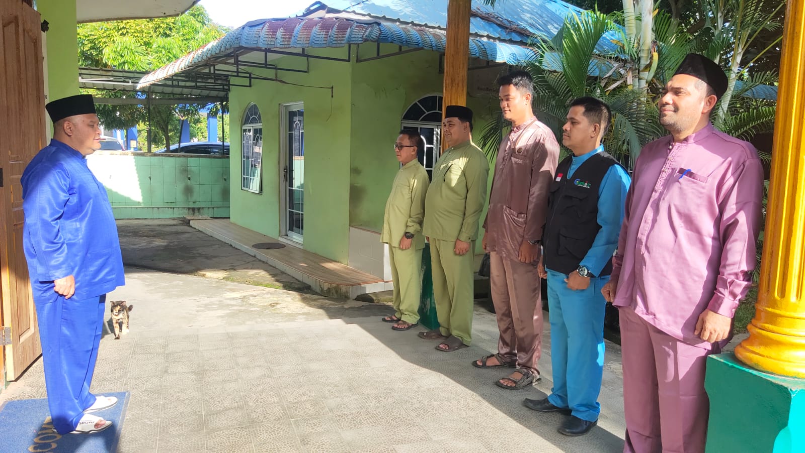 KUA Batu Ampar Gelar Apel Pagi, Kepala KUA Tekankan Rasa Syukur dan Pelayanan Prima