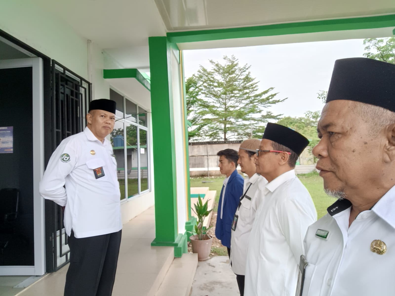 KUA Sagulung Gelar Apel Pagi, Kepala KUA Tekankan Pentingnya Menjaga Amanah