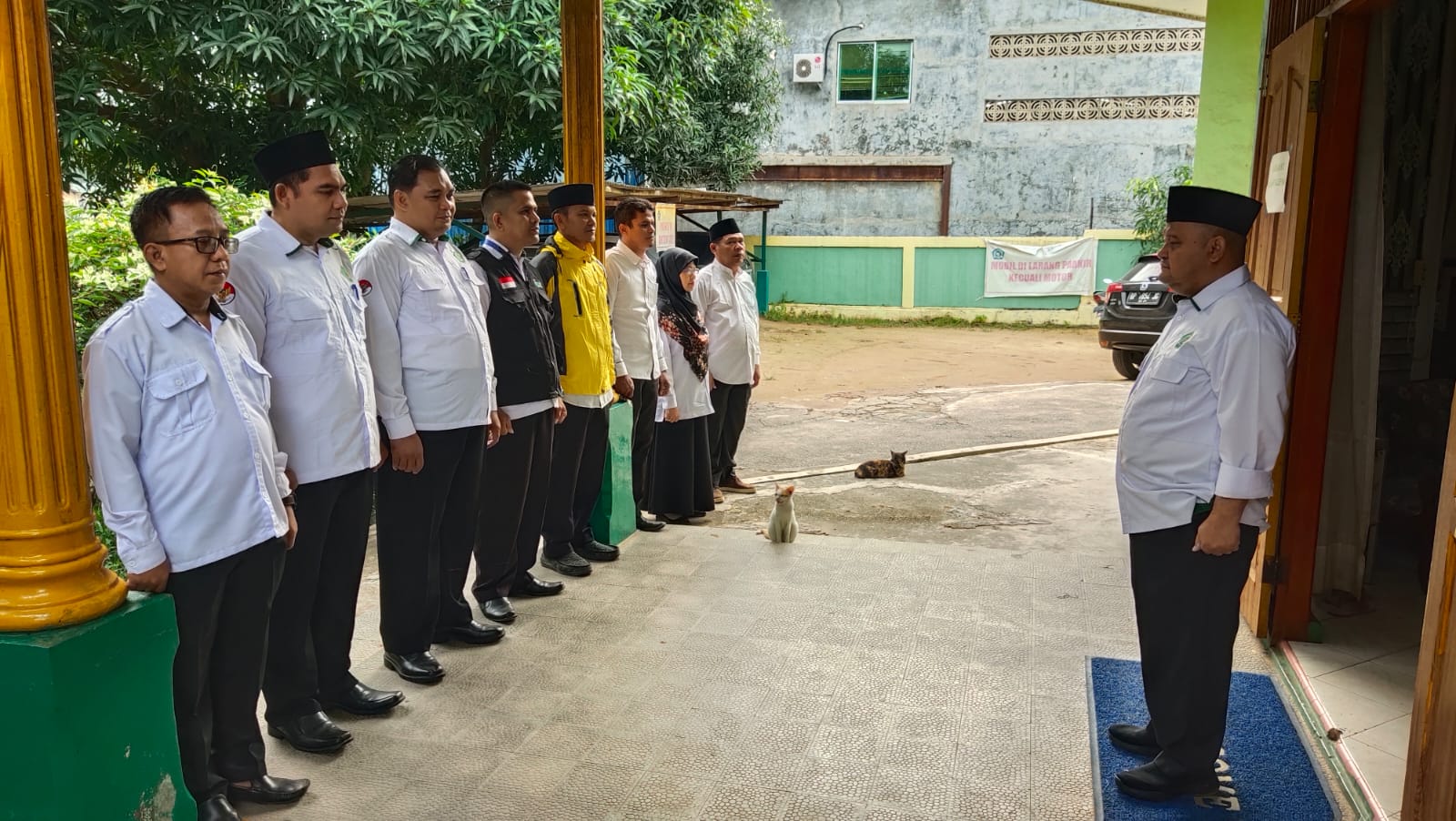 KUA Batu Ampar Gelar Apel Pagi, Kepala KUA Tekankan Persiapan Calon PPPK dan Kedisiplinan