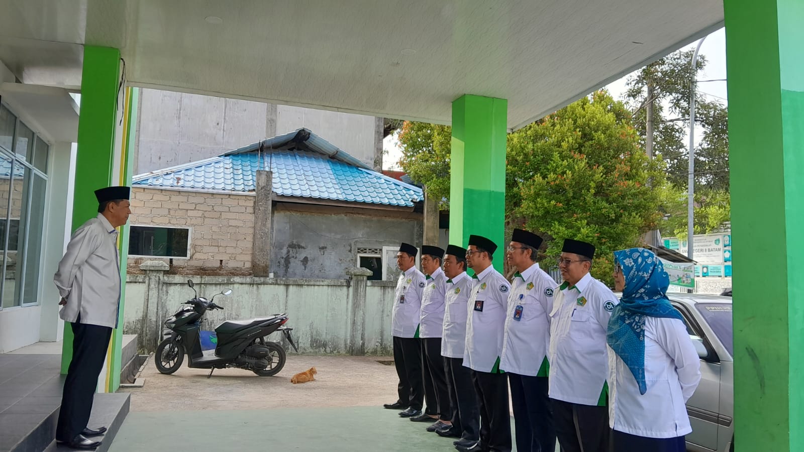 Apel Pagi di KUA Bengkong: Semangat Pelayanan dan Kedisiplinan Pegawai Ditekankan
