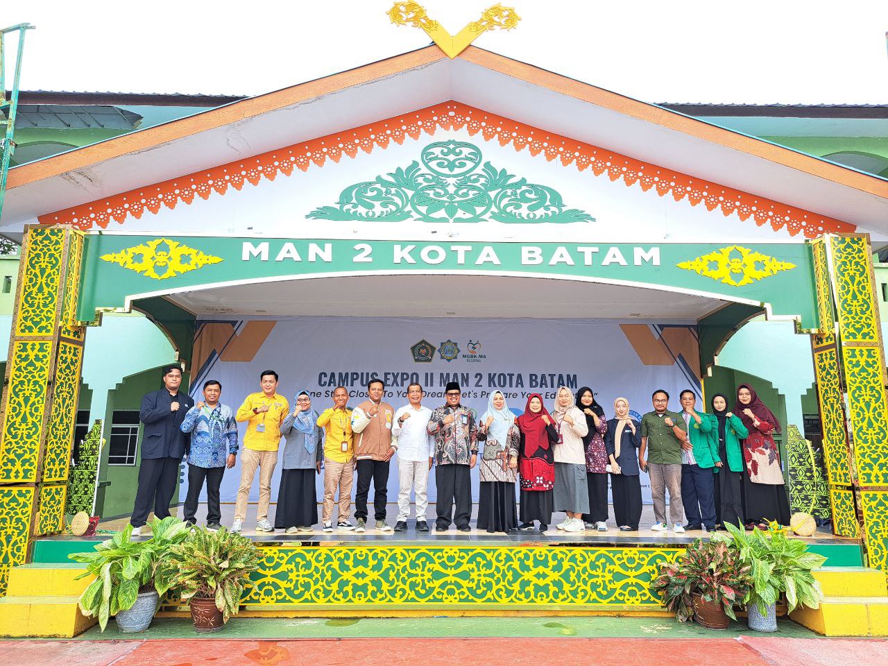 Campus Expo II MAN 2 Kota Batam 2025 : One Step Closer To Your Dream, Let's Prepare Your Education