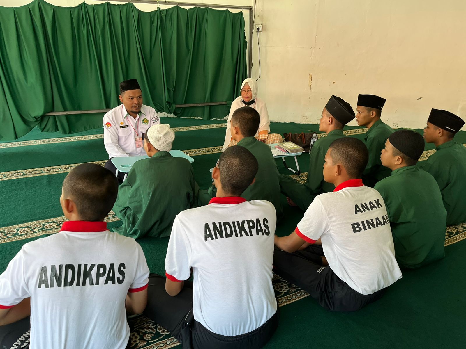 Beri Bimbingan di Lapas Anak Batam, Subur Sampaikan Ini
