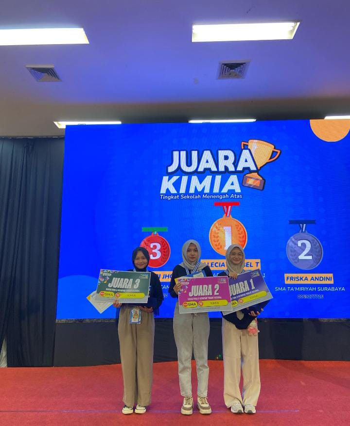 Keren! Siswi MAN 1 Kota Batam Kembali Ukir Prestasi Juara Tiga Olimpiade Kimia Tingkat Nasional