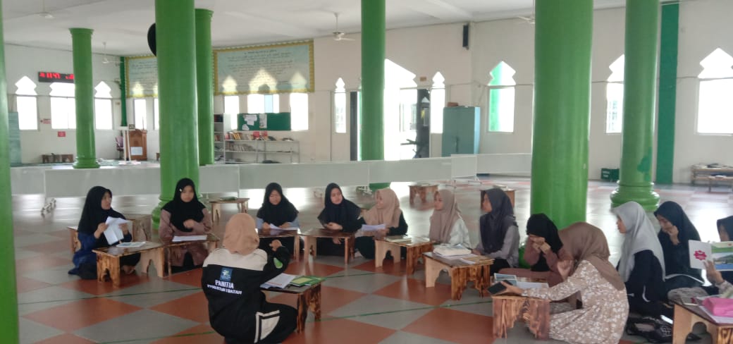 Mentoring Ramadhan Kajian Kitab di MTsN 1 Batam