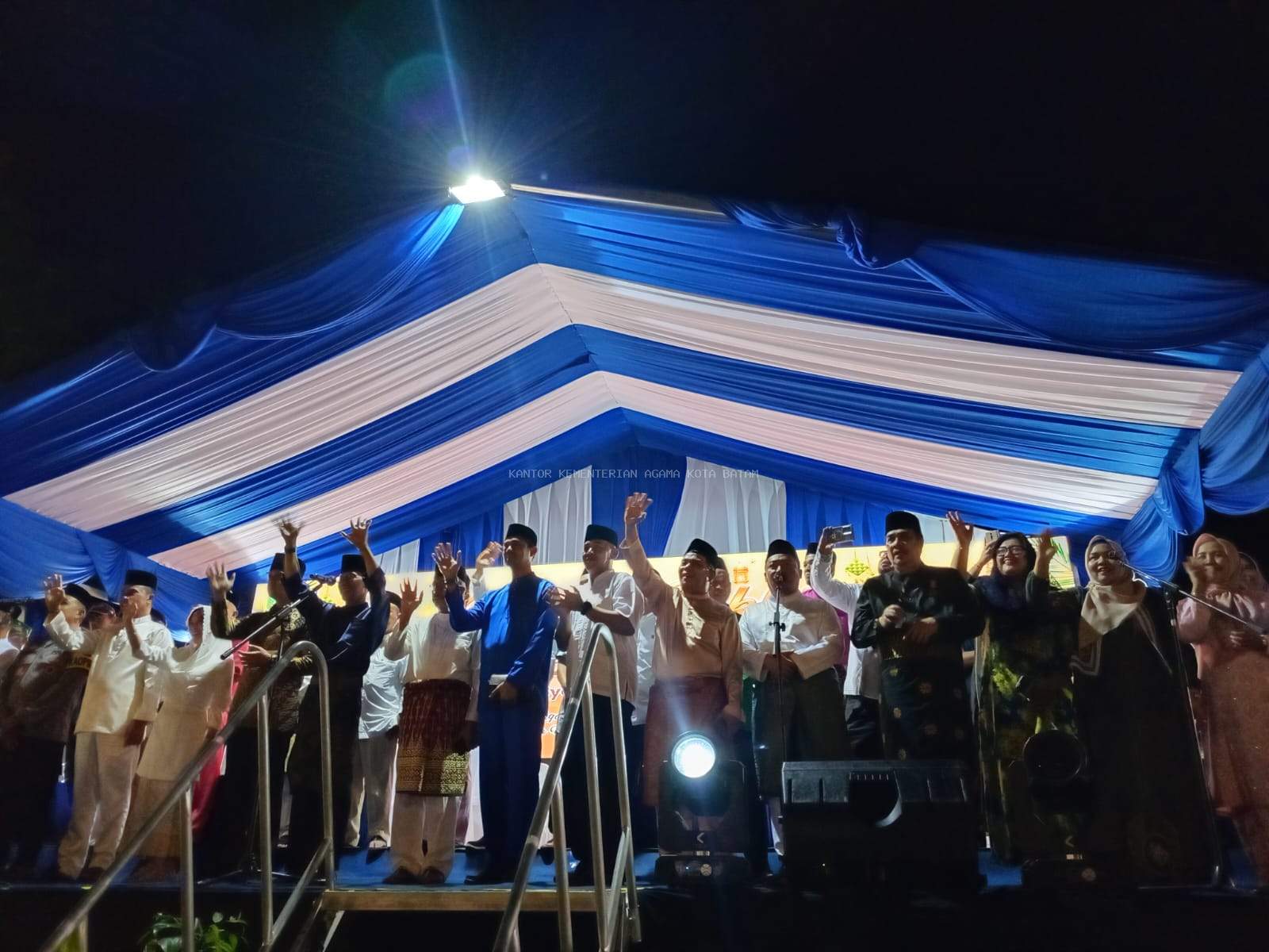 Semarak Pawai Takbir Idul Fitri 1446 H di Batam, 123 Kendaraan Meriahkan Malam Kemenangan