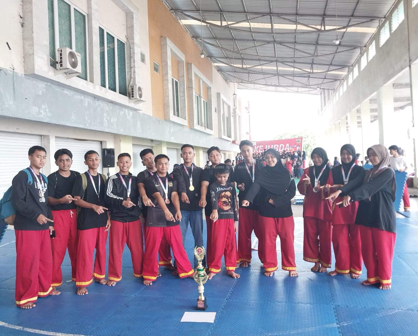 Tim Pencak Silat MAN 1 Kota Batam Sukses Raih 7 Emas, 2 Perak, dan 5 Perunggu di Kejurda Tapak Suci V Tahun 2025