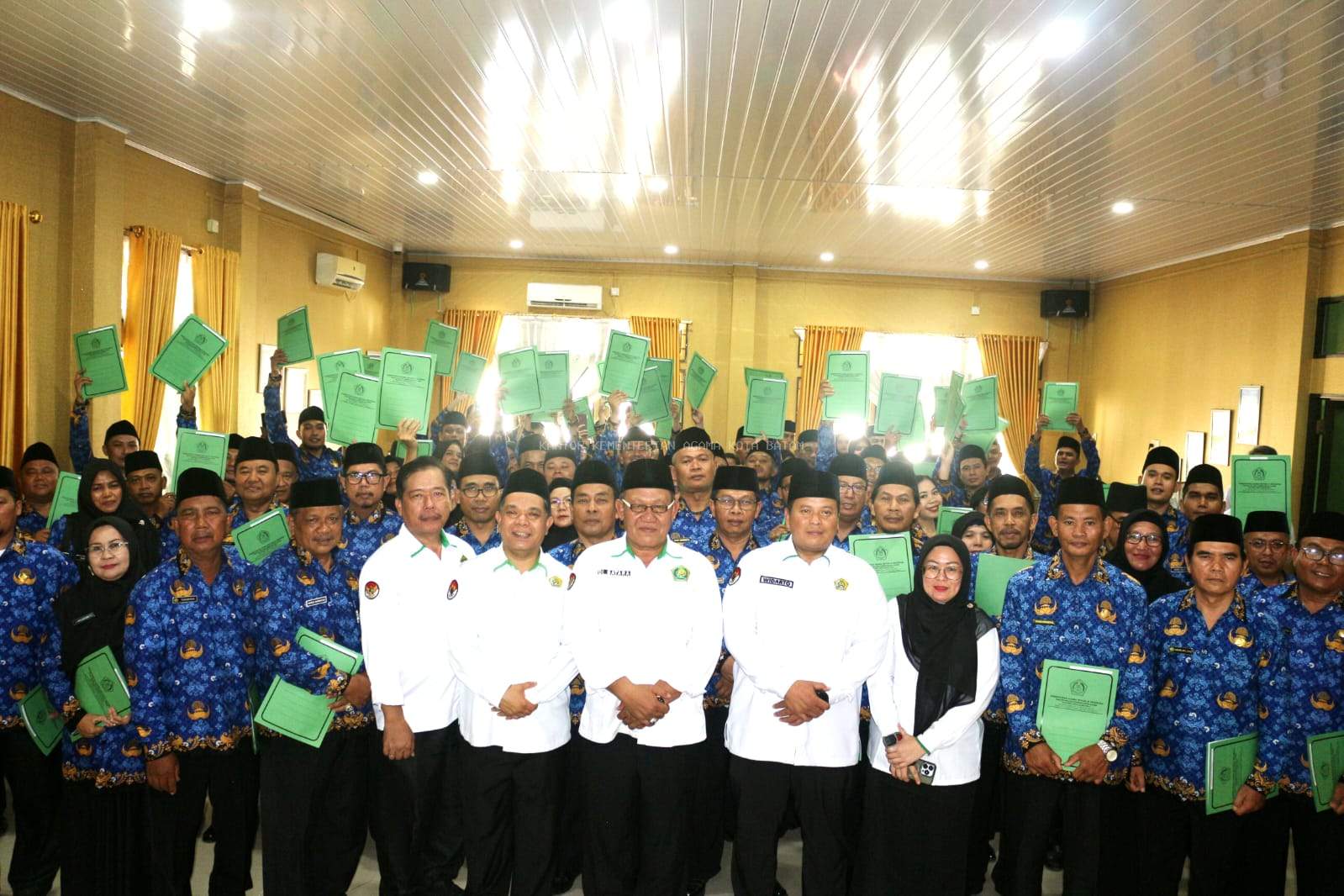 Sebanyak 95 PPPK Resmi Dilantik di Lingkungan Kantor Kemenag Kota Batam