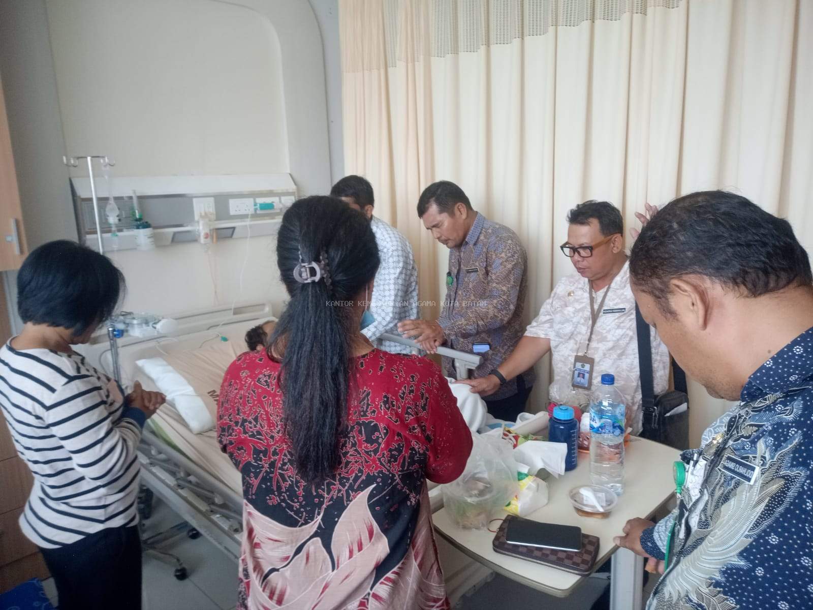 Penyuluh Kristen Kunjungi Pasien di RS BP Batam: Hadirkan Semangat dan Harapan