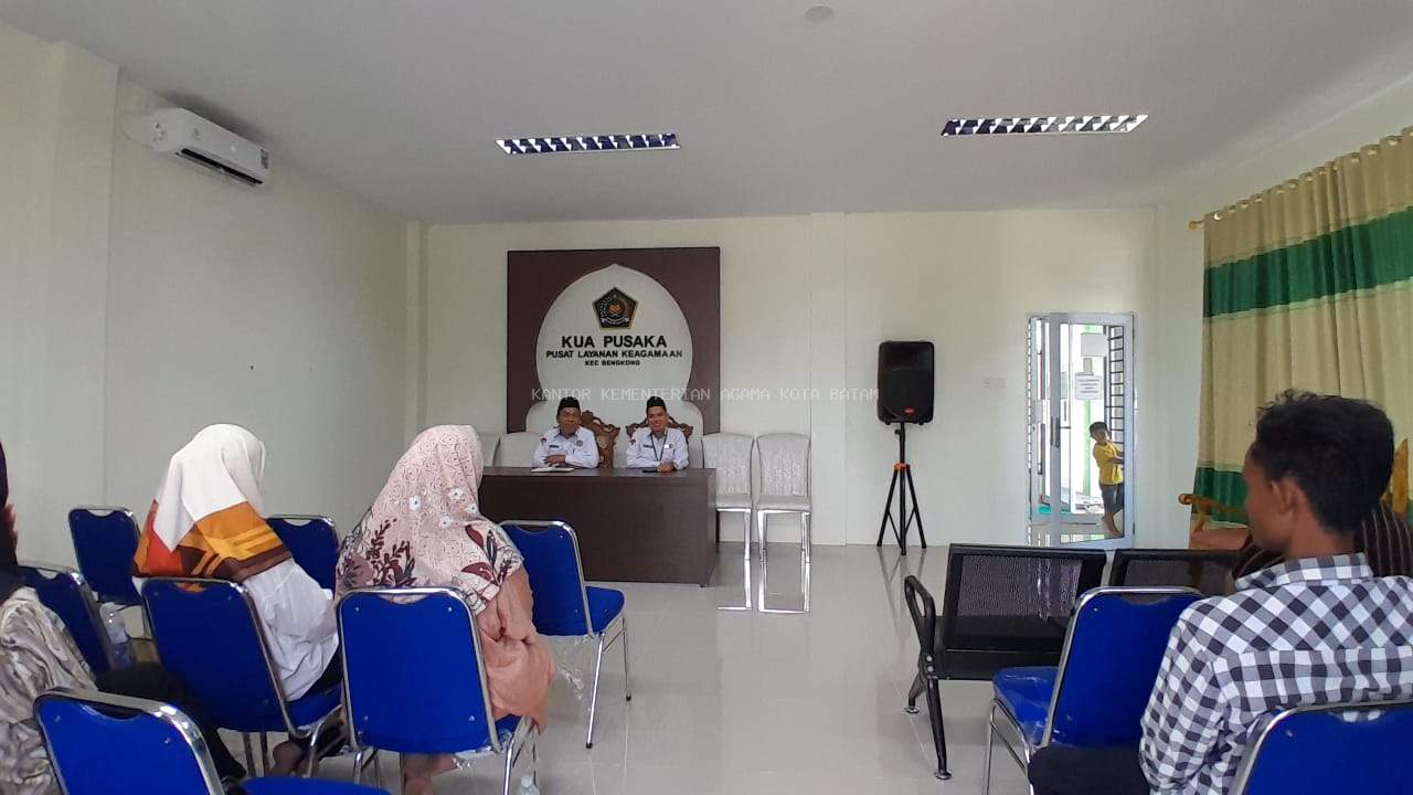 KUA Bengkong Bimbing 9 Calon Pengantin, Bekali Ilmu Keluarga Samawa