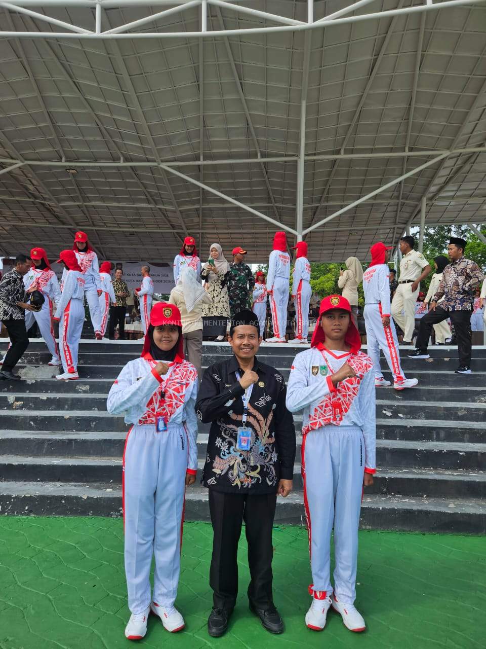 Semangat Nasionalisme! Kepala MAN 1 Kota Batam Ikuti Pembukaan Pemusatan PASKIBRAKA 2025