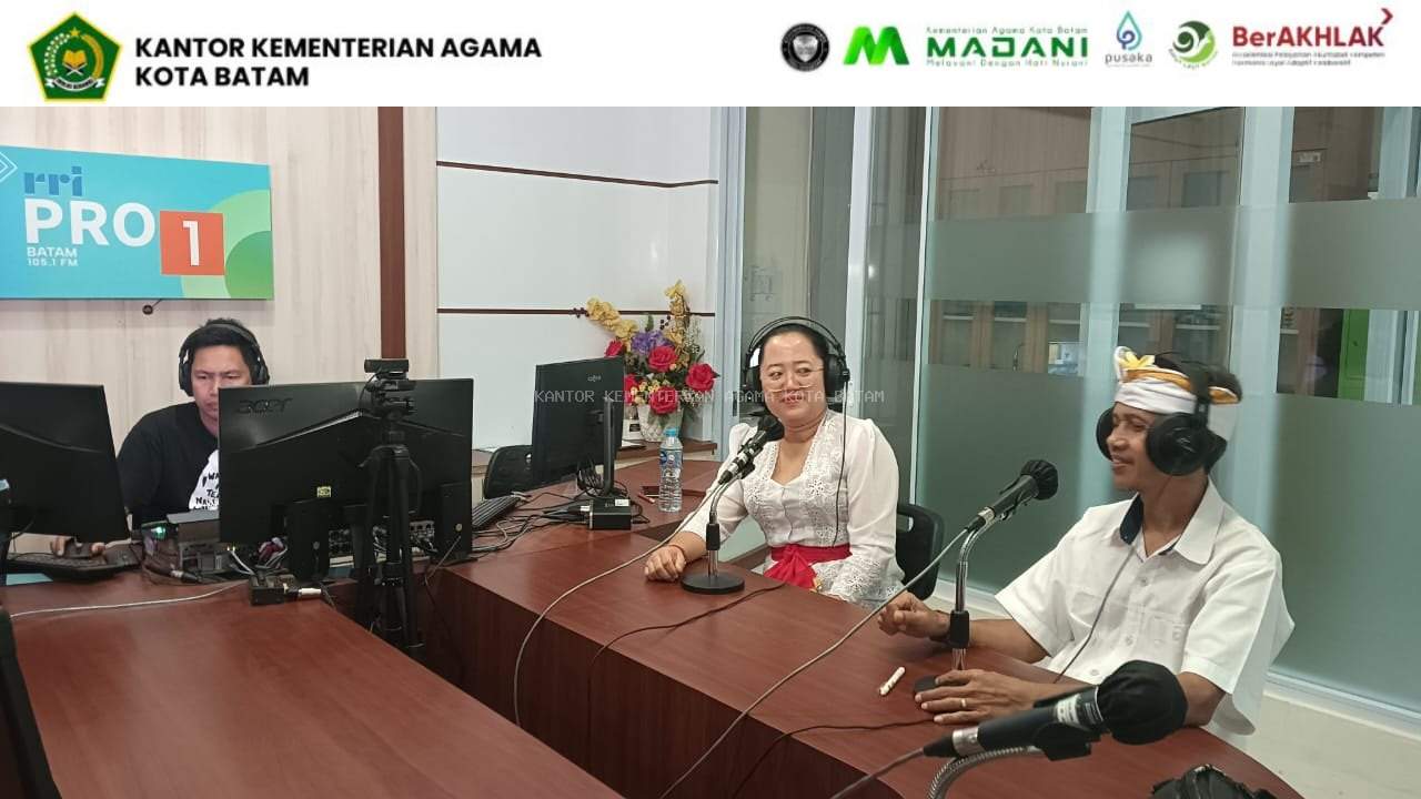 Penyuluh Agama Hindu Isi Mimbar Agama Hindu di RRI Batam