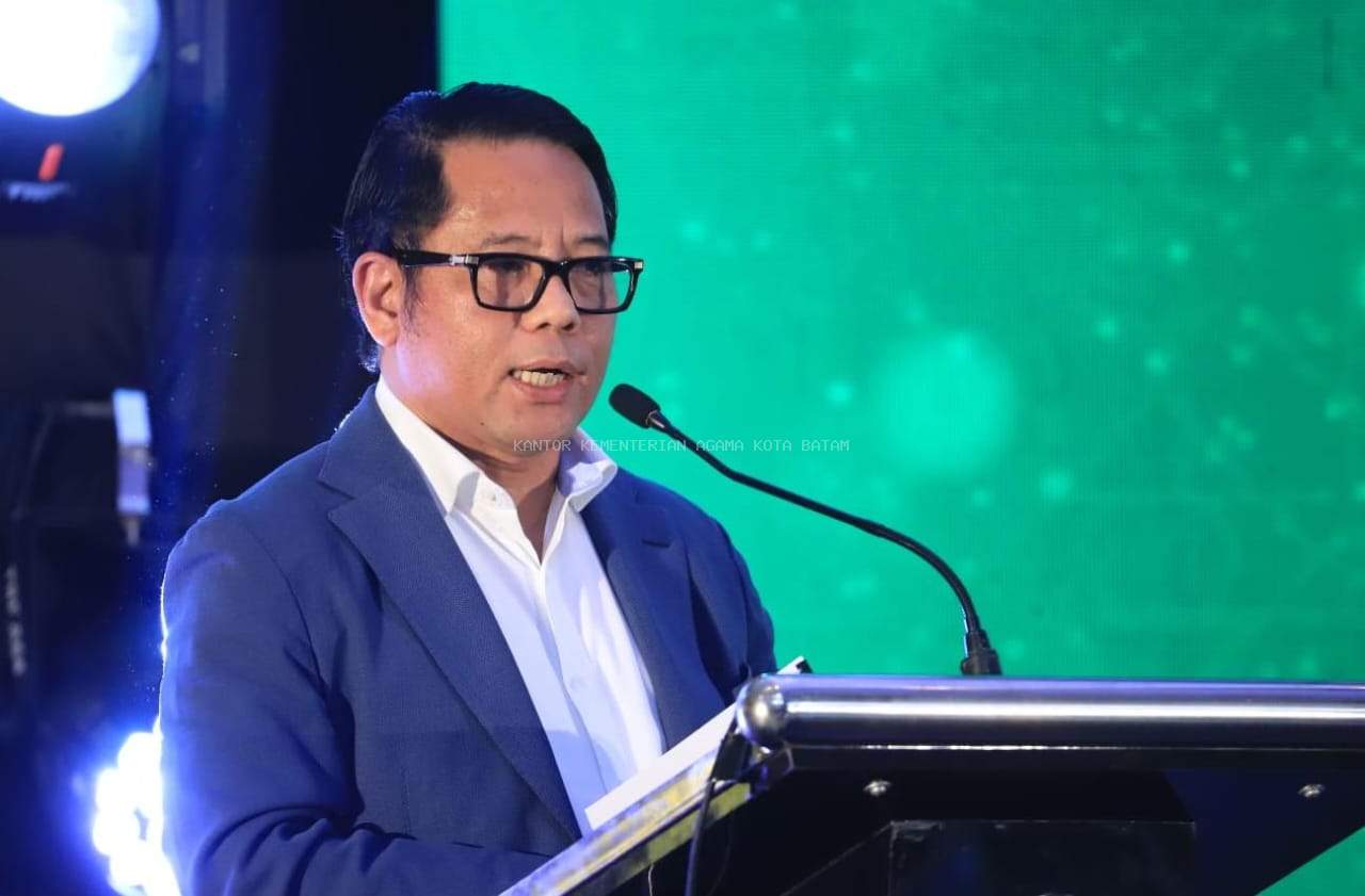 Kedepankan Azas Praduga Tak Bersalah, Sekjen Kemenag: Dukung Densus 88 Tangkap ASN Diduga Terlibat Terorisme