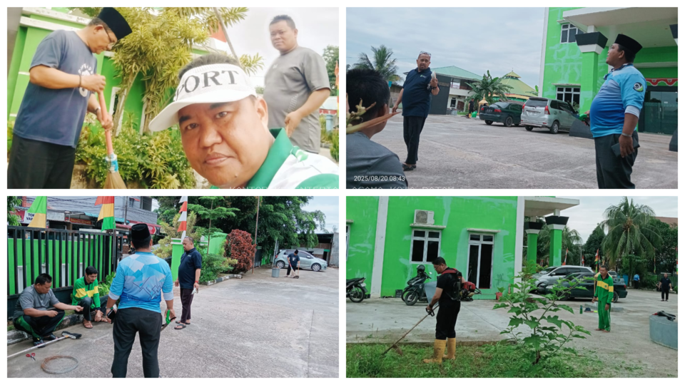 "Rabu Sehat", KUA Batam Kota Lakukan Gotong Royong