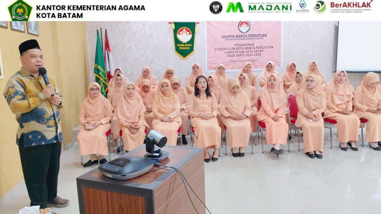 Pengukuhan Pengurus DWP Kantor Kemenag Kota Batam Masa Bhakti 2025–2029 Berlangsung Virtual
