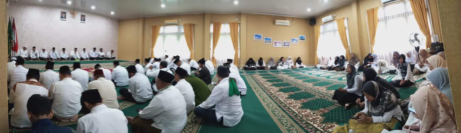 KUA Batam Kota Ikut Serta dalam Istighosah Kubro Kemenag Batam