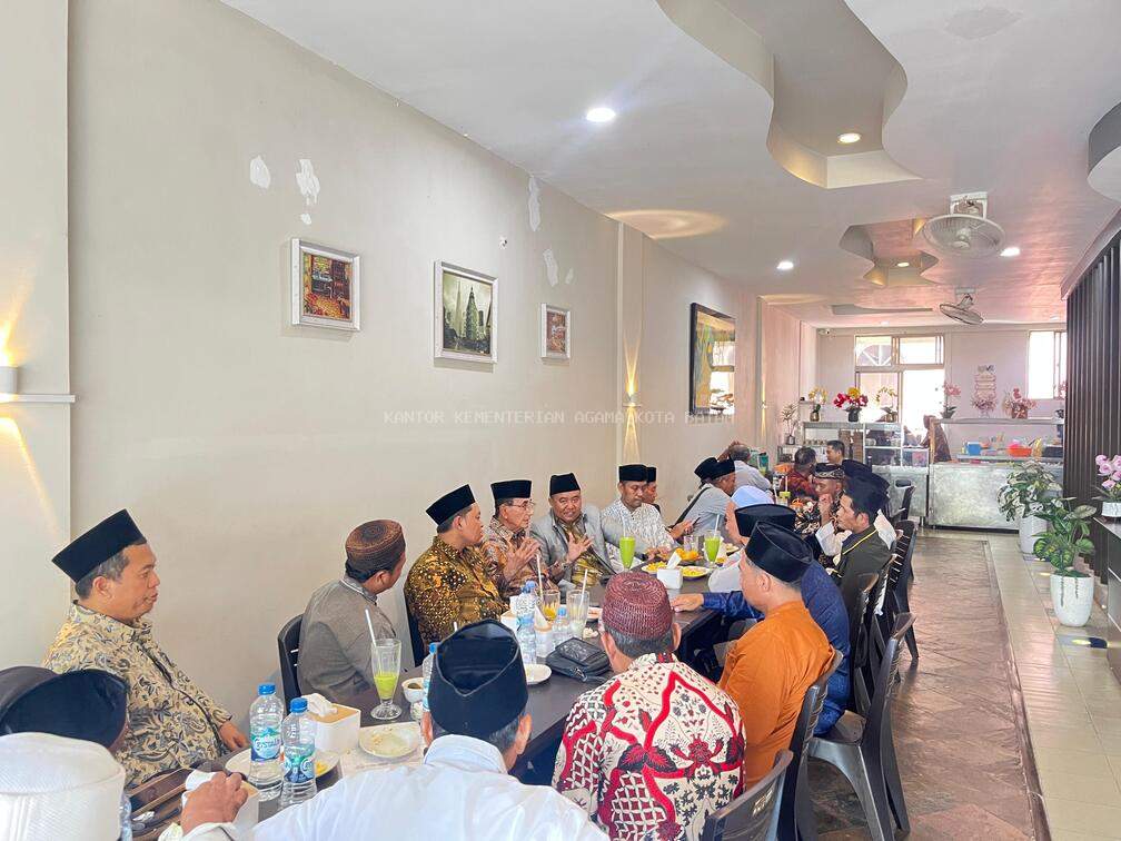 IPIM Kota Batam Gelar Ngopi Bareng Bersama Anggota DPD RI, Drs. H. Ismeth Abdullah