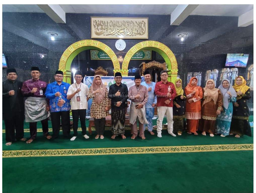 Merasa Perlu dan Penting Bagi Generasi Mendatang, Kepala KUA Kec. Belakang Padang Hadiri Peringatan Maulid Nabi Muhammad SAW Lebih Alwal