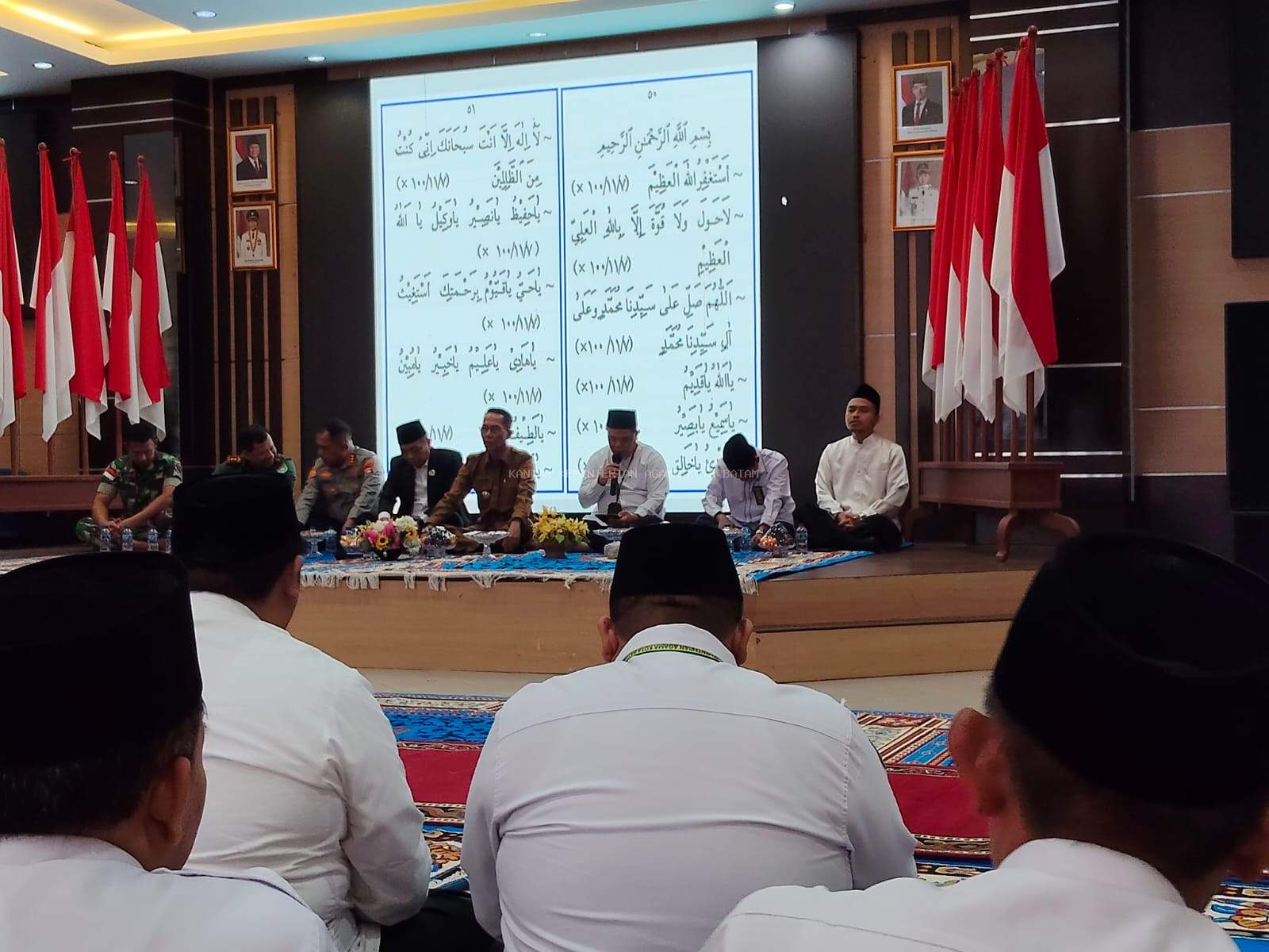 Kemenag Kota Batam Gelar Doa Bersama Lintas Agama di Aula Pemko Batam