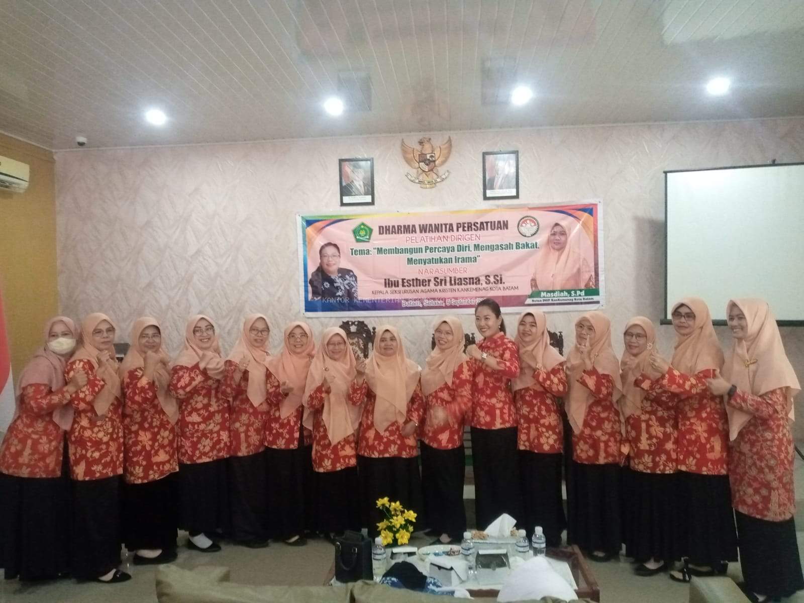 DWP Kemenag Batam Membangun Percaya DIri, Mengasah Bakat, Menyatukan Irama