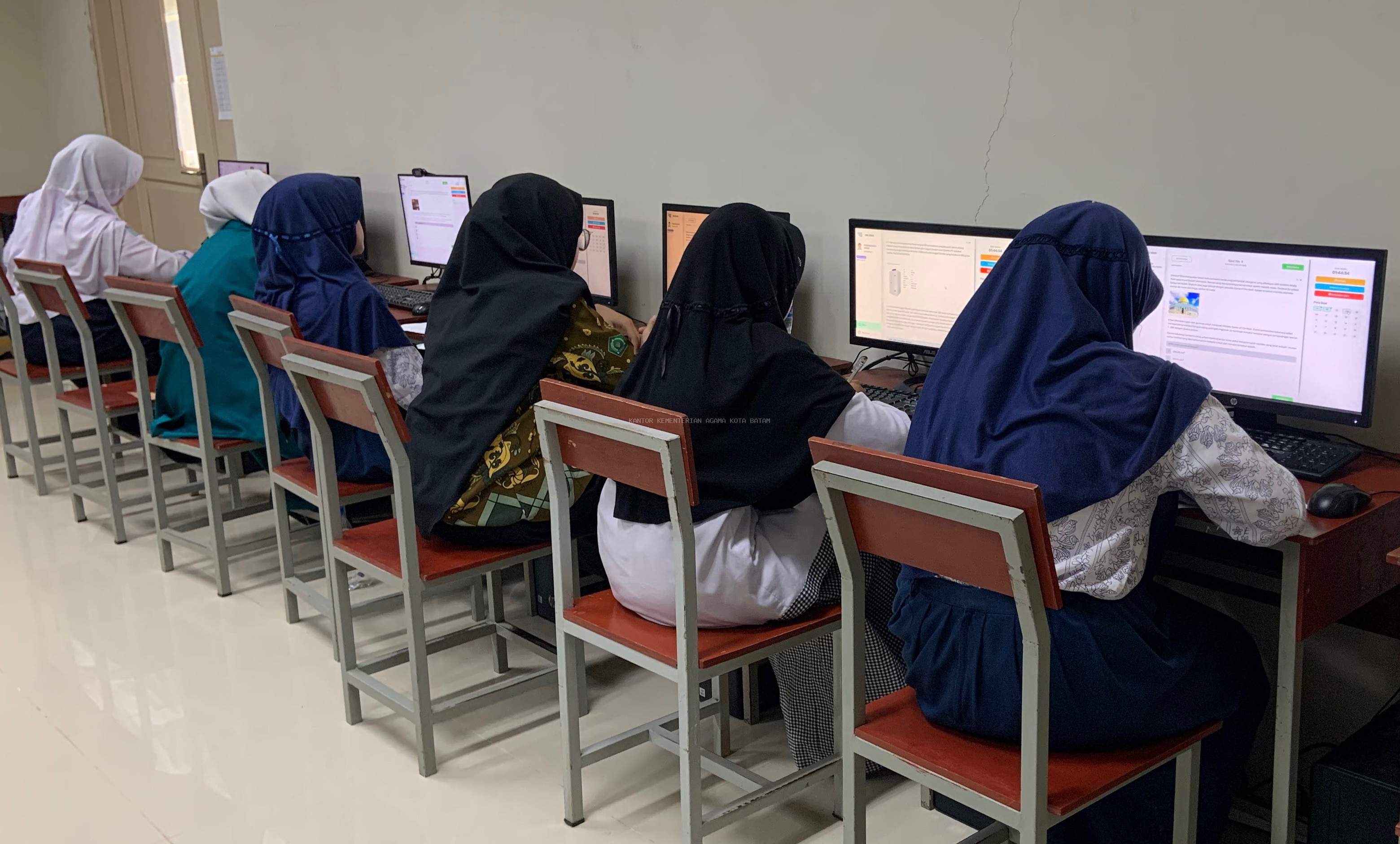 MTsN 1 Batam Menjadi Tuan Rumah OMI 2025