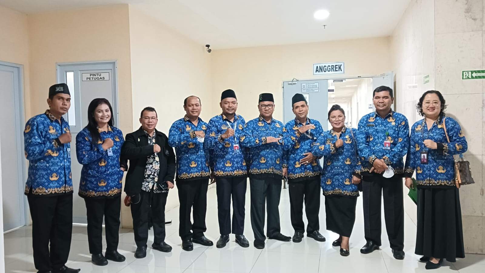 Pelayanan Kasih Lintas Agama Kemenag Batam Sentuh Pasien RSUD Embung Fatimah
