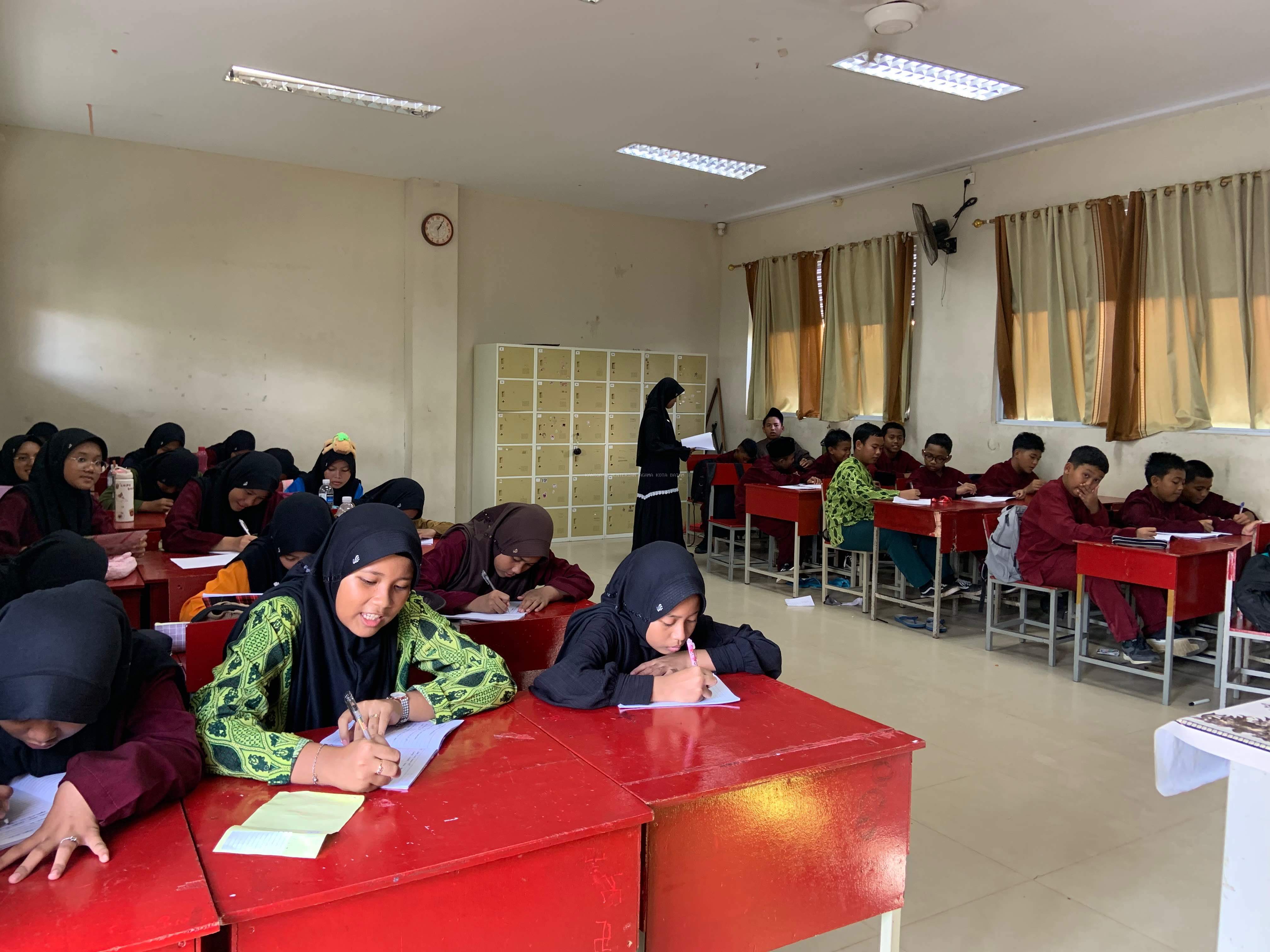 MTsN 1 Batam Tumbuhkan Karakter Siswa Melalui PUPK Pramuka