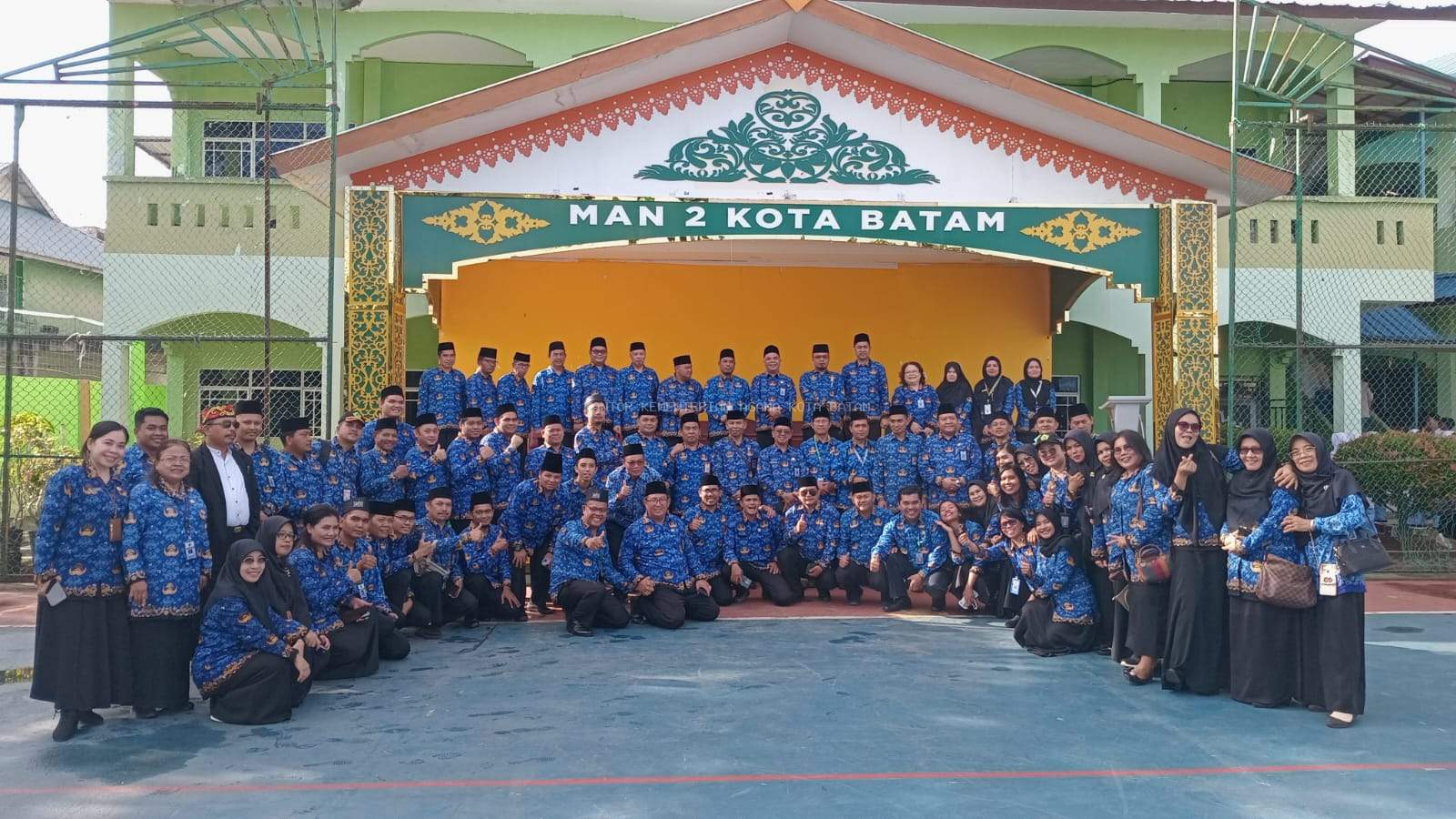 Upacara Hari Kesaktian Pancasila di MAN 2 Batam, Kepala Kemenag Batam Bacakan Ikrar