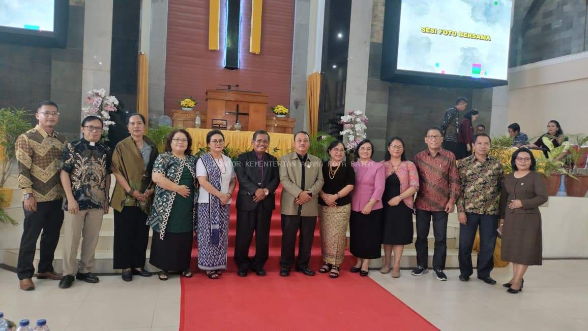 Kasi Urakris Kemenag Batam Hadiri Ibadah Peneguhan Pendeta Gereja Toraja Jemaat Batam