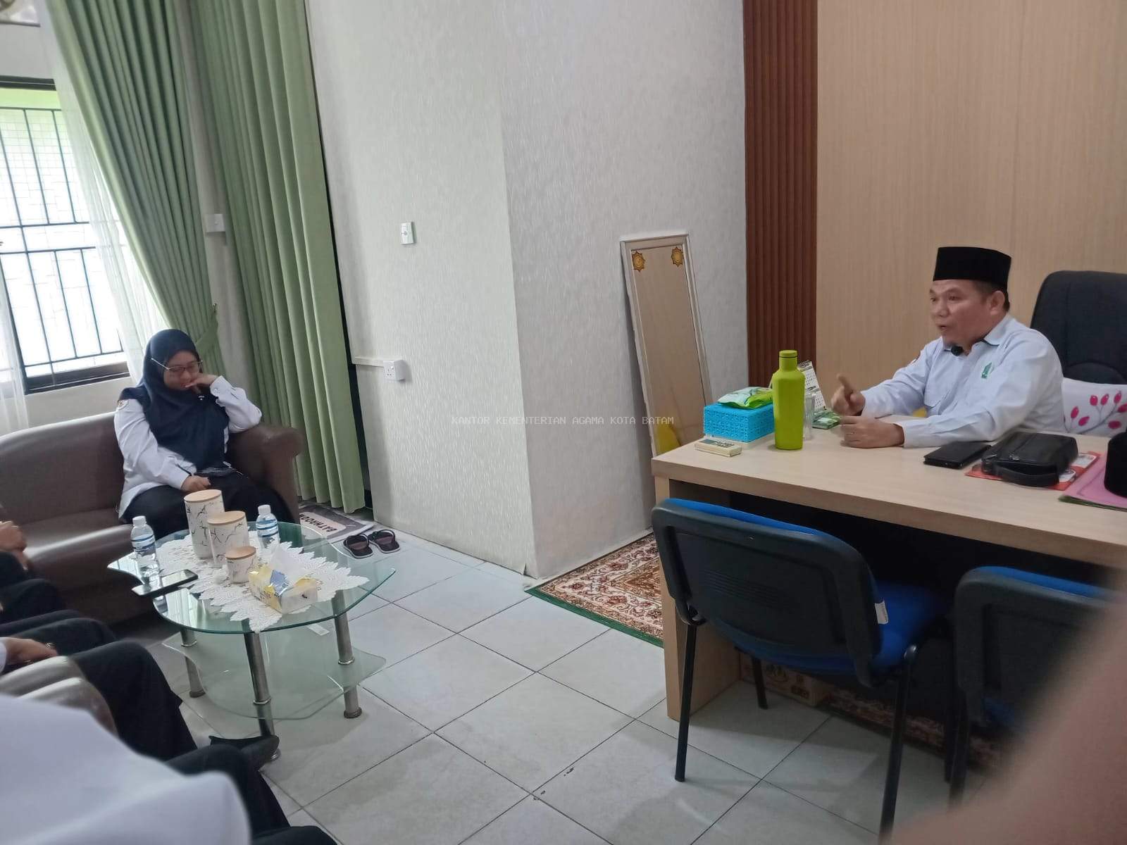 Rapat Perdana Bimas Islam Kemenag Batam Bahas Pembagian Tugas dan Jadwal Monev
