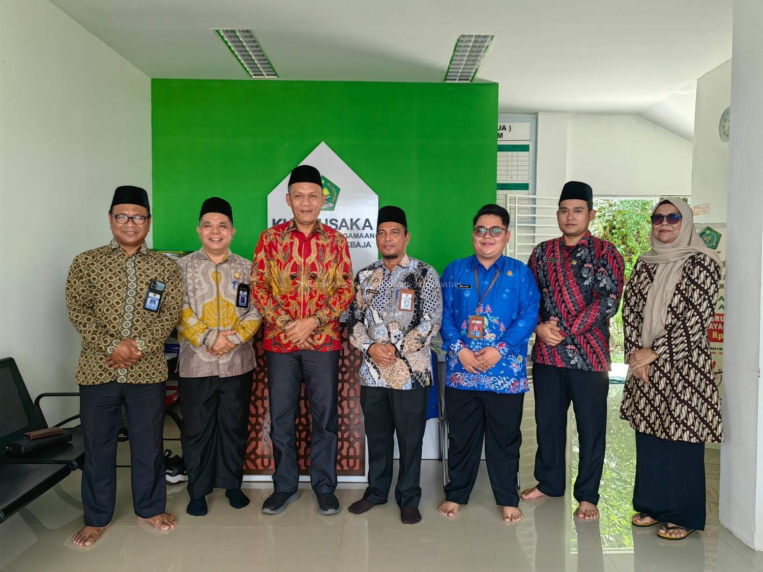 Kepala Kanwil Kemenag Kepri dan Kakankemenag Batam Kunjungi KUA Lubuk Baja, Perkuat Sinergi Pelayanan Umat 