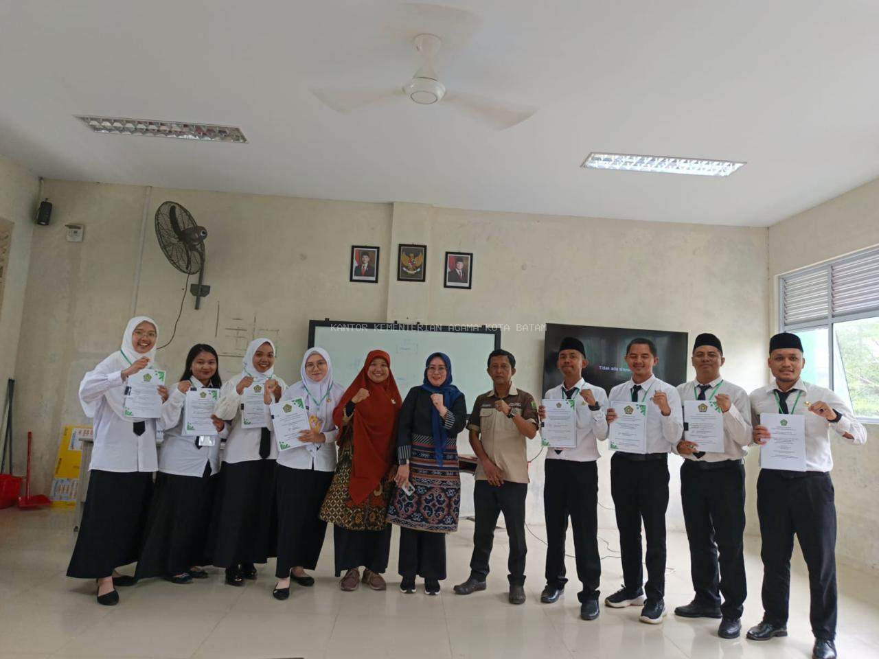 Kasi Pakis Kemenag Batam Hadiri Kegiatan Penguji Evaluasi Aktualisasi Latsar CPNS 2025