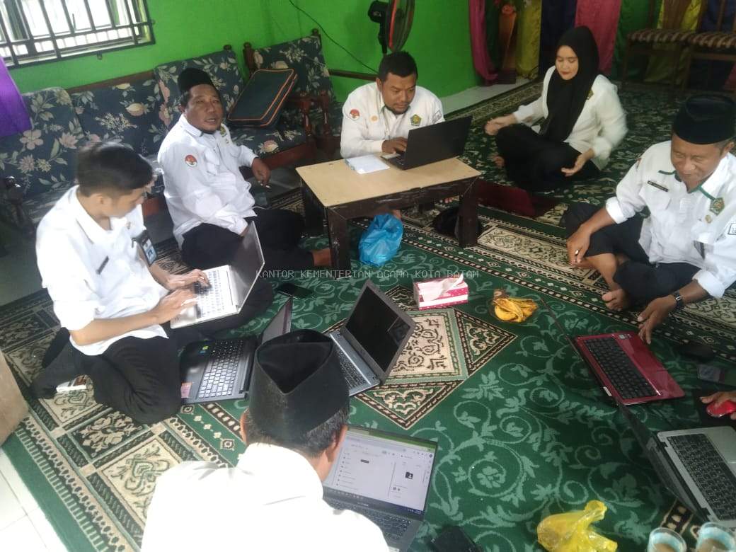Kepala KUA Bulang Tekankan Pentingnya Pengisian SKP E-Kinerja bagi Karir ASN