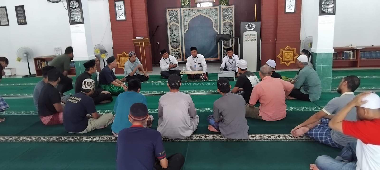 Penyuluh Kemenag Batam Berikan Bimbingan Rohani bagi Warga Binaan Lapas Kelas IIA Batam
