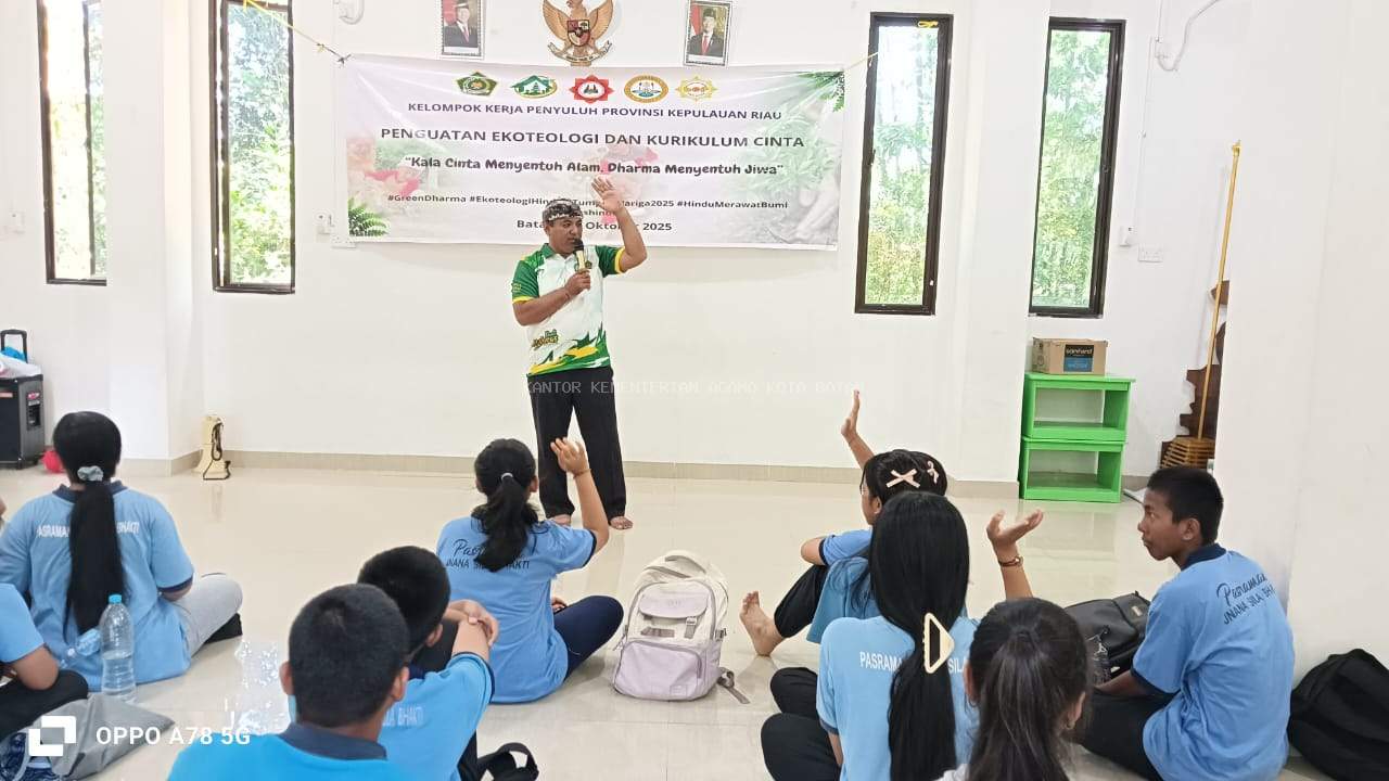 Kala Cinta Menyentuh Alam, Dharma Menyentuh Jiwa: Pokjaluh Kepri Tanamkan Nilai Ekoteologi pada Generasi Muda Hindu
