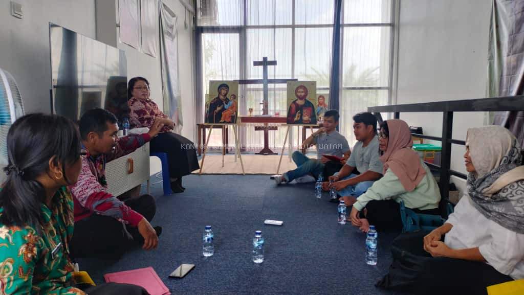 Kemenag Kota Batam Lakukan Kunjungan dan Pembinaan di Gereja Orthodox Indonesia