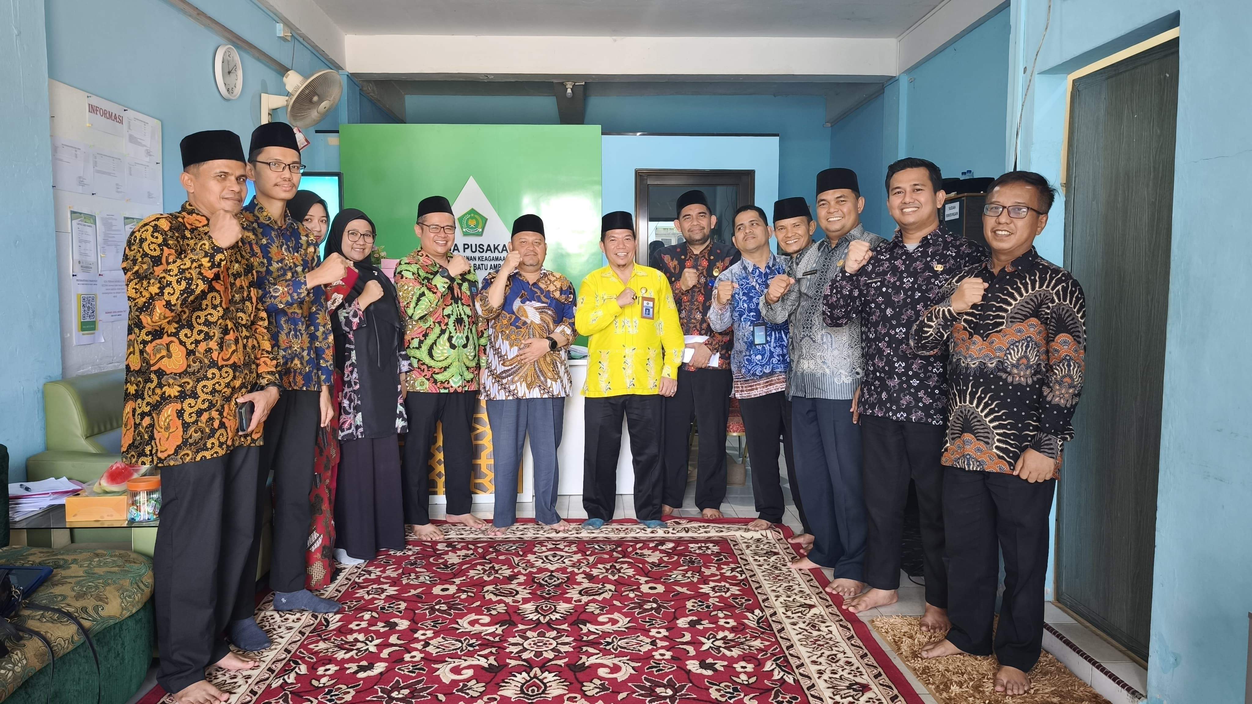 KUA Batu Ampar Terima Kunjungan Tim Monitoring Kemenag Batam  