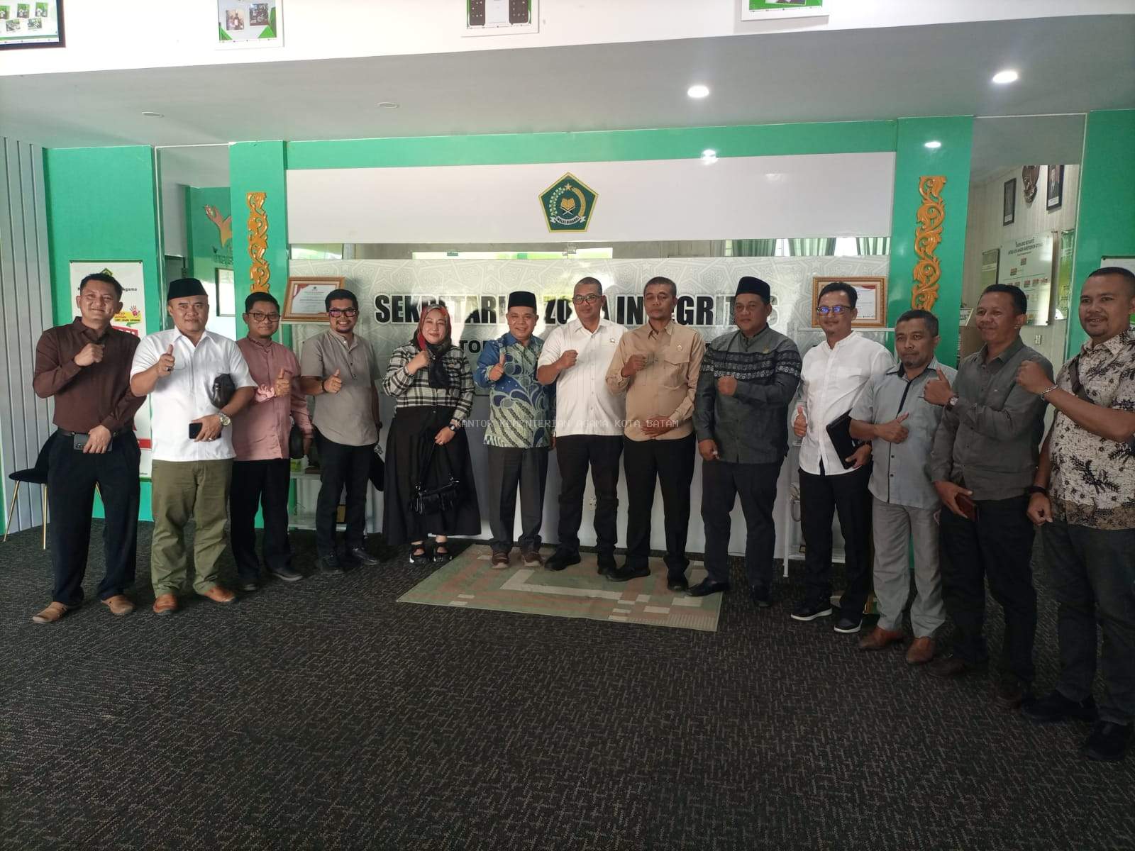 Bapemperda DPRD Karimun Konsultasi Penyusunan Ranperda Penyelenggaraan Pesantren ke Kemenag Batam